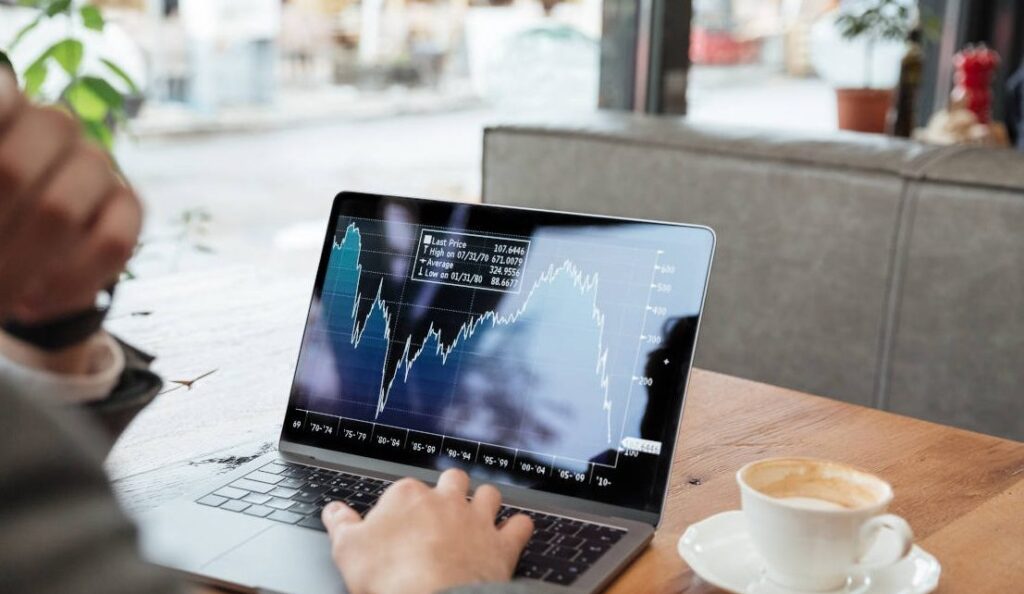 Eclipse Earn